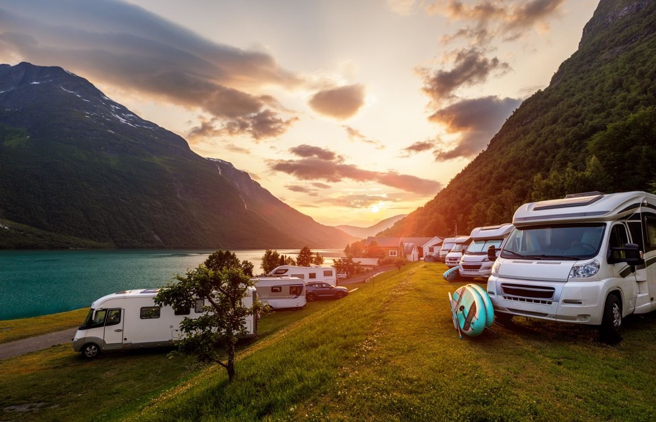 Camper vs. Hotel: Warum Wohnmobil-Urlaub 2026 günstiger ist
